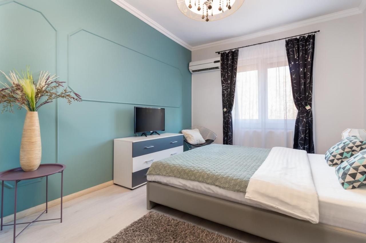 Moonlight Central Apartments Oradea Exterior photo